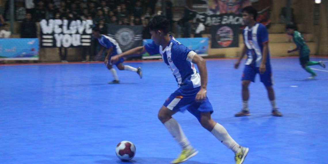Tim futsal SMK Budi Mulia, yang merupakan tim beranggotakan para santri dari Pondok Pesantren Sumber Barokah, Karawang. Foto: LINES.