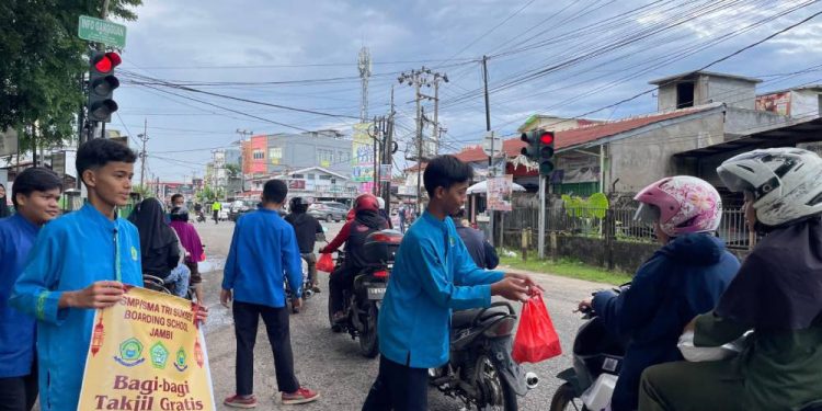 SMP dan SMA Tri Sukses Boarding School dan Ponpes Tawakkal Jambi yang merupakan bagian dari Yayasan Tawakkal, naungan DPD LDII Kota Jambi. Foto: LINES.