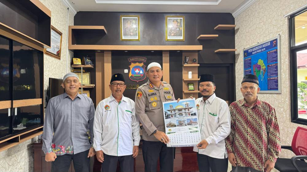 DPD LDII Agam silaturahim dengan Polres Agam, di ruangan Kapolres Agam, Sumatera Barat. Foto: LINES.