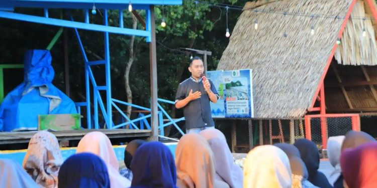 Remaja usia mandiri LDII Bontang menggelar buka puasa bersama sebagai ajang mempererat tali silaturahim dan kerukunan antar sesama. Foto: LINES.