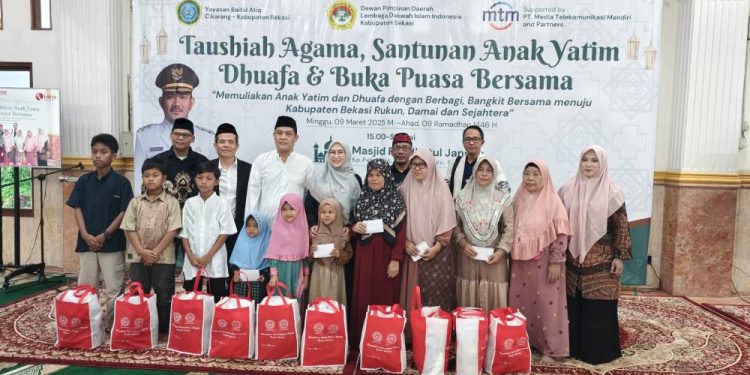 LDII Kabupaten Bekasi menggelar santunan anak yatim dan duafa. Foto: LINES.
