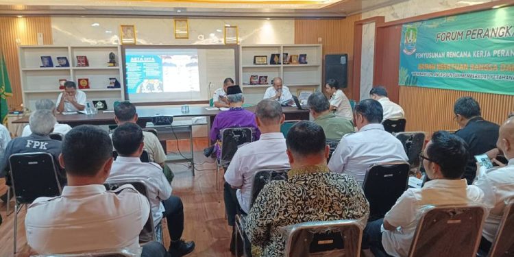 Pemerintah Kota Bekasi menggelar Focus Group Discussion (FGD) Penyusunan Rencana Kerja Perangkat Daerah (RKPD) Tahun 2026. Foto: LINES.