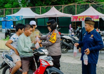 Camat, Kapolsek, dan LDII Lamasi Kerja Sama Bagi Takjil Gratis