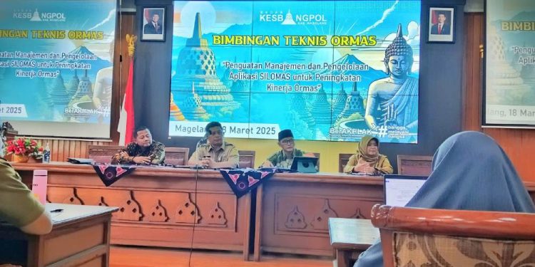 DPD LDII Kabupaten Magelang mengikuti kegiatan Bimbingan Teknis (Bimtek) yang diselenggarakan Badan Kesatuan Bangsa dan Politik (Kesbangpol) Kabupaten Magelang. Foto: LINES.