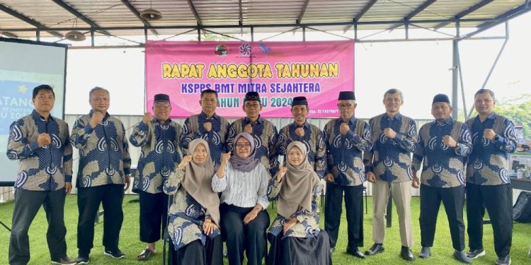 KSPPS BMT Mitra Sejahtera menggelar Rapat Anggota Tahunan (RAT) 2025 pada 22 Februari di RM Dolan Sawah, Salatiga. Foto: LINES.