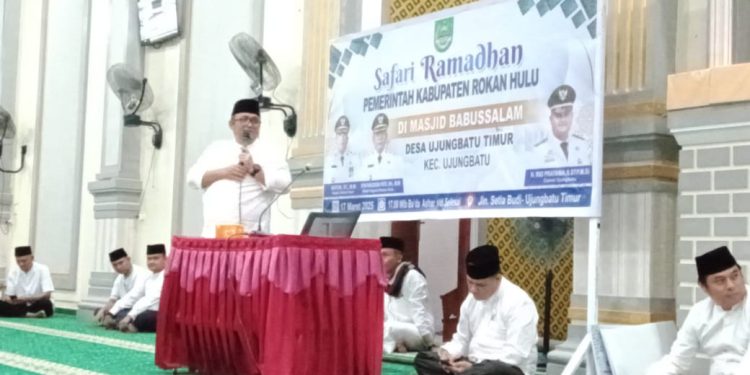 Pengurus PC LDII Ujung Batu menghadiri “Safari Ramadan Pemerintah Kabupaten Rokan Hulu”. Foto: LINES.