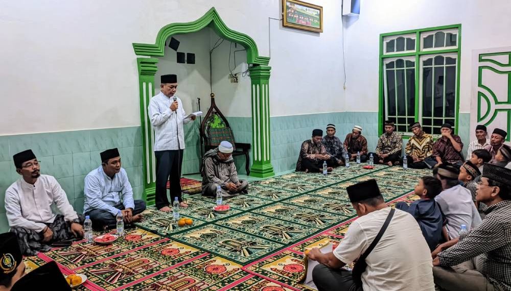 Tim III Safari Ramadan Pemerintah Kabupaten (Pemkab) Langkat mengunjungi warga LDII Kecamatan Binjai. Foto: LINES.