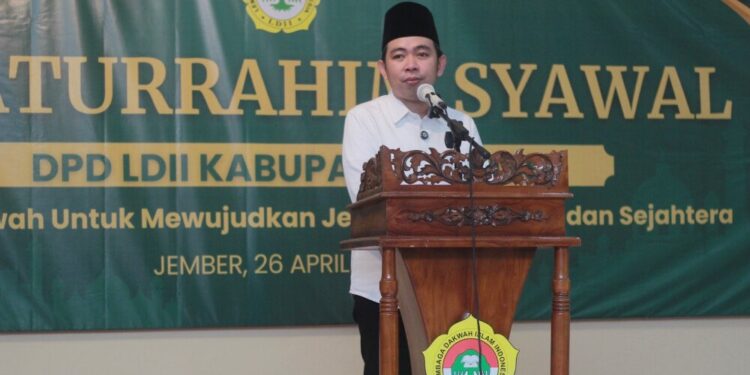Bupati Jember M. Fawait menghadiri silaturrahim Syawal LDII Jember. Foto: LINES.