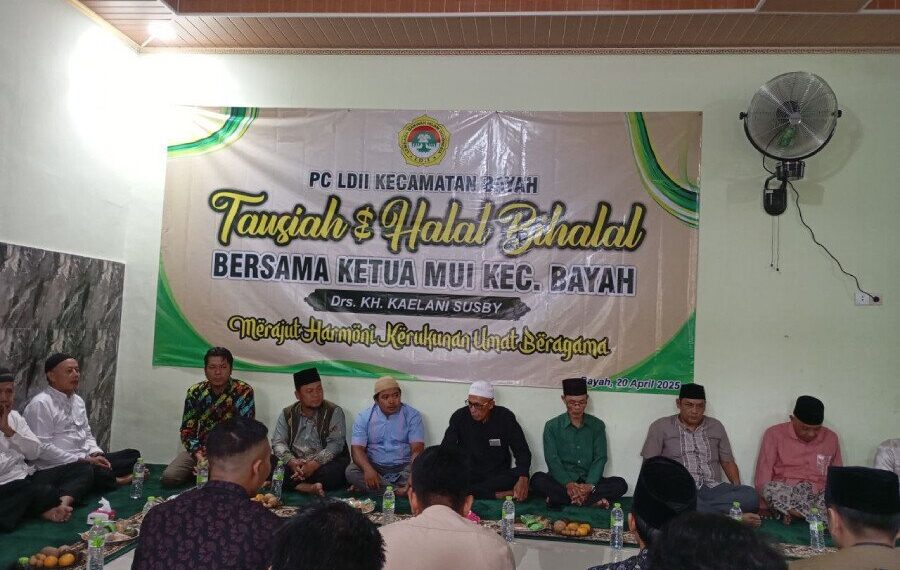 PC LDII Kecamatan Bayah menggelar acara “Tausiah dan Halal Bihalal”, di Masjid Sabilarrosyad, Kecamatan Bayah, Kabupaten Lebak, Banten. Foto: LINES.