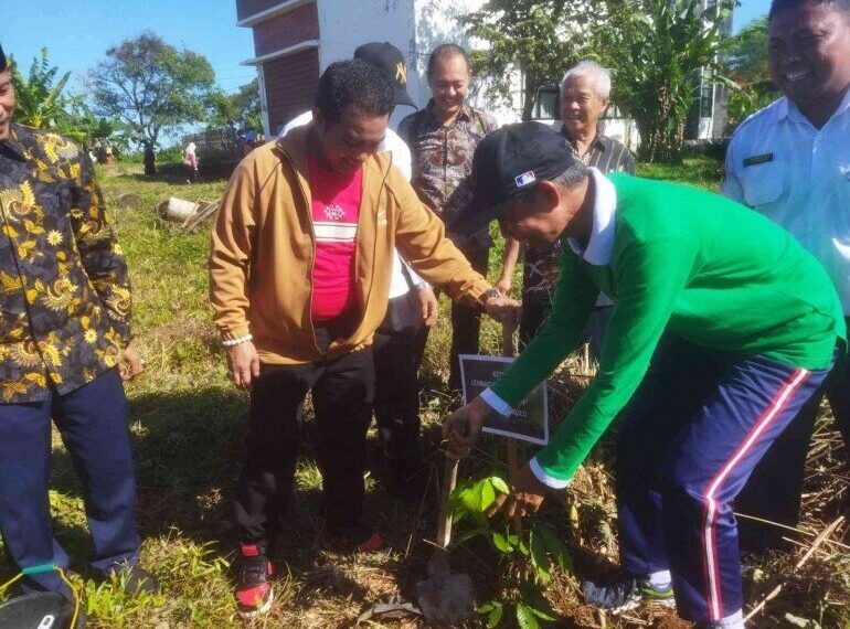 DPD LDII Kota Bengkulu menghadiri undangan “Gerakan Penanaman 1 Juta Pohon Matoa”, yang diselenggarakan serentak. Foto: LINES.