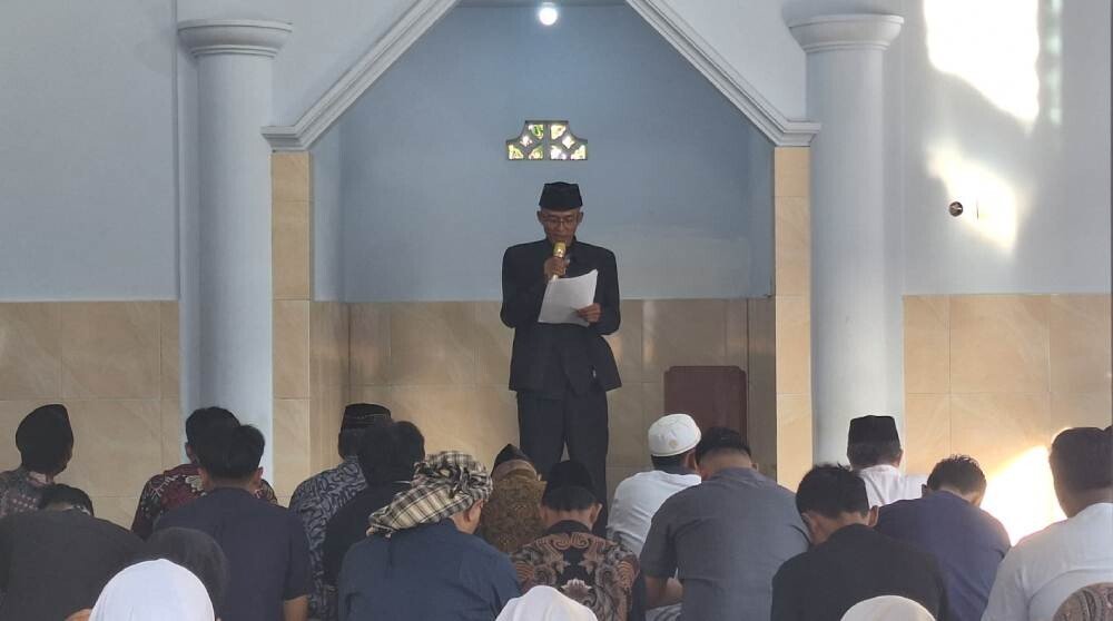 Warga LDII Mangunsoko, Kecamatan Dukun, Kabupaten Magelang, Jawa Tengah memadati Masjid Nurul Hikmah Dusun Dukuh. Foto: LINES.
