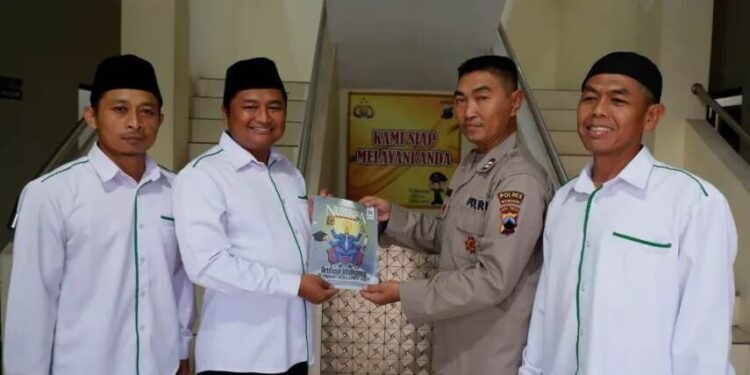 PC) LDII Purwantoro, Wonogiri, Jawa Tengah, menggelar silaturahmi dengan jajaran Forum Koordinasi Pimpinan Kecamatan (Forkompimcam) Purwantoro, Wonogiri. Foto: LINES.