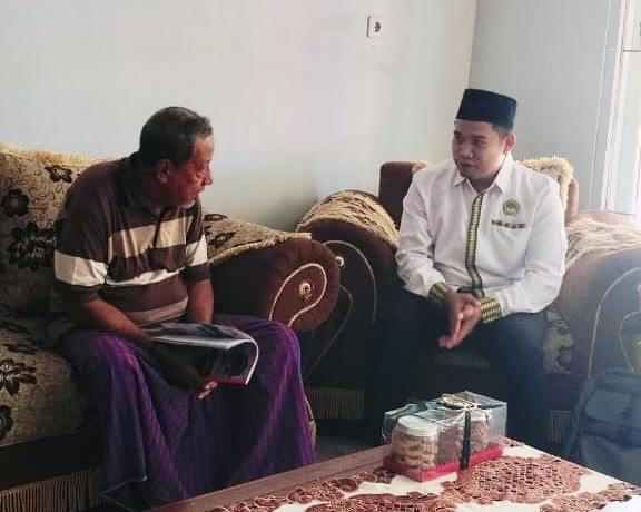 Ketua MUI Kota Tual, KH Ahmad Kabalmay saat menerima kunjungan pengurus DPD LDII Kota Tual, Maluku. Foto: LINES.