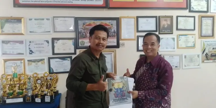 DPD LDII Kabupaten Ciamis mengadakan silaturahmi dengan Ketua Forum Kerukunan Umat Beragama (FKUB) Kabupaten Ciamis pada Rabu (16/4). Foto: LINES