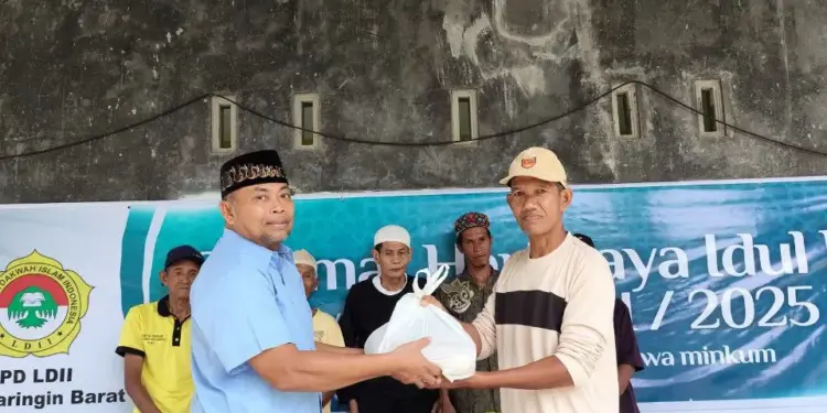 Memanfaatkan momen Ramadan, LDII Kotawaringin Barat menggelar kegiatan sosial. Foto: LINES