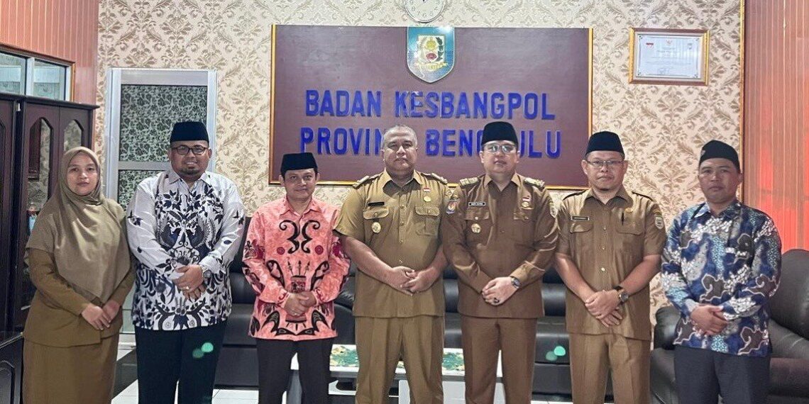 DPW LDII Bengkulu audiensi dengan Badan Kesbangpol Bengkulu, di kantor Kesbangpol Bengkulu, pada Senin (26/5). Foto: LINES