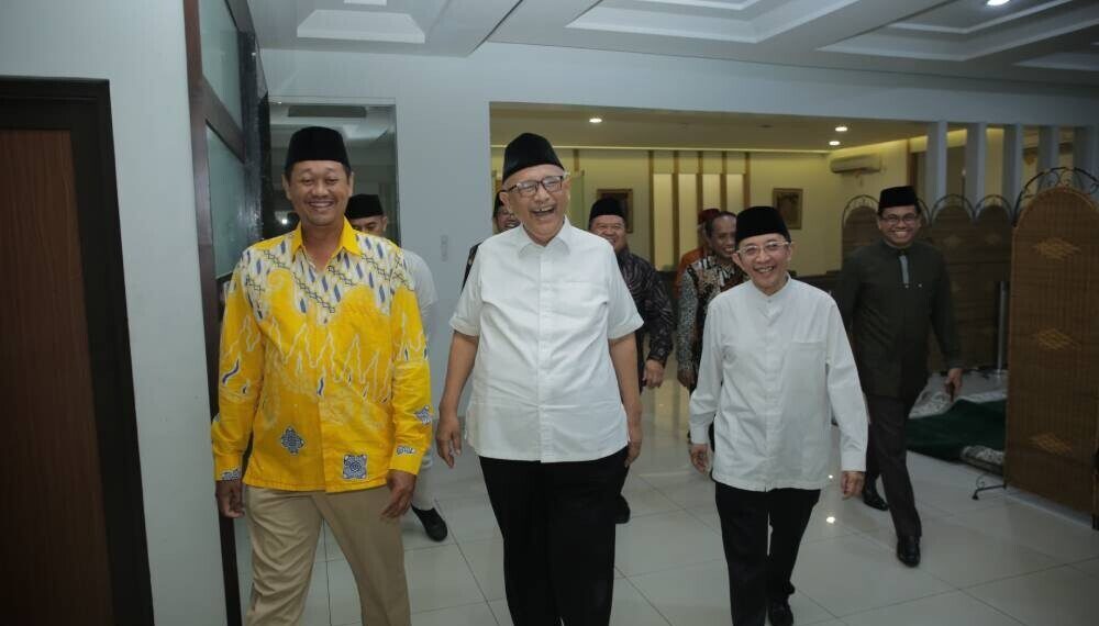 Pengurus Pusat Majelis Dakwah Islamiyah (PP MDI) mengunjungi Kantor DPP LDII di Jakarta pada Jumat (9/5/2025). Foto: LINES.