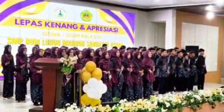 Perpisahan Siswa SMP Budi Luhur Mandiri Sangatta. Foto: LINES.