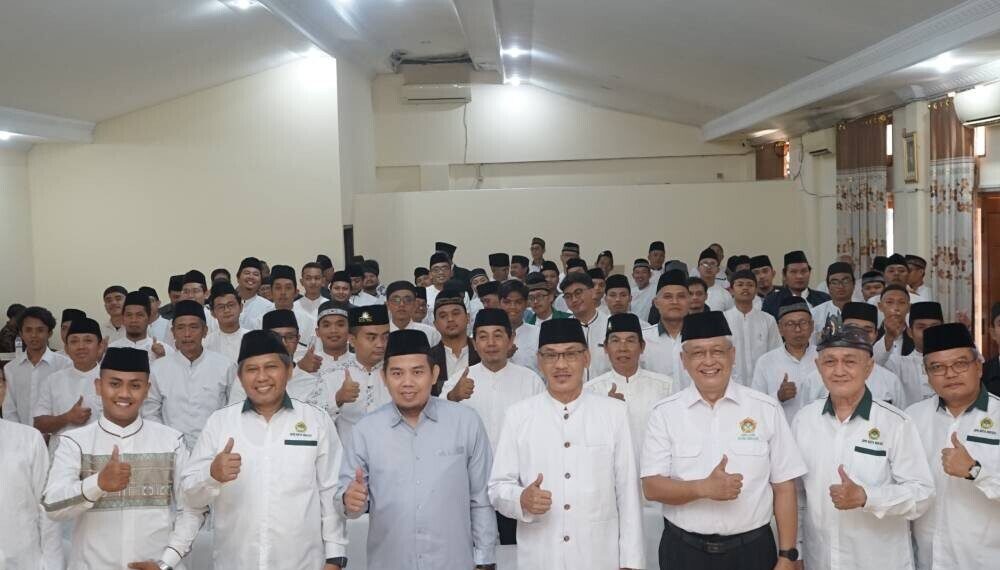 DPD LDII Kota Bekasi menggelar pelatihan public speaking bagi para juru dakwah, pada Senin (26/5). Foto: LINES.