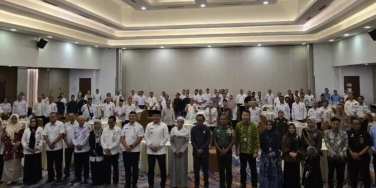 Ketua DPD LDII Kabupaten Tala Kalimantan Selatan, Anton Kuswoyo, turut hadir dalam acara Musyawarah Perencanaan Pembangunan (Musrenbang) Rencana Pembangunan Jangka Menengah Daerah (RPJMD) Tala 2025-2029. Foto: LINES.