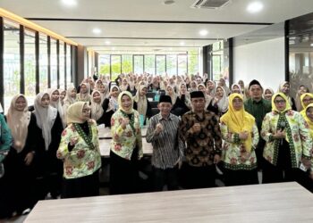 KPMDI Bekali Santriwati dengan Ilmu Cegah Kekerasan Seksual dan Keterampilan Usaha