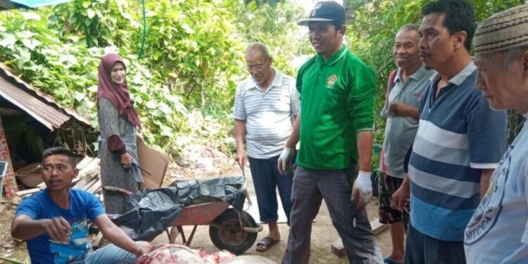 DPD LDII Kota Bukittinggi melaksanakan kegiatan penyembelihan hewan kurban tahun 2025. Foto: LINES.
