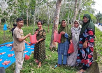 Pererat Kebersamaan, LDII Abab Bagikan Puluhan Paket Daging Kurban