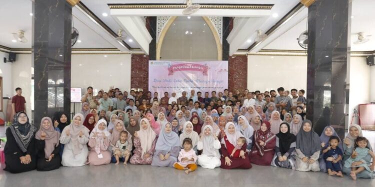 DPD LDII Kabupaten Bekasi menggelar pengajian khusus pasangan suami istri. Foto: LINES.