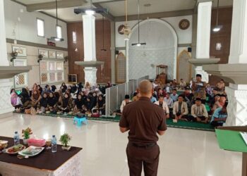 Kejari Pringsewu Kerja Sama dengan LDII Helat Penyuluhan Hukum bagi Santri