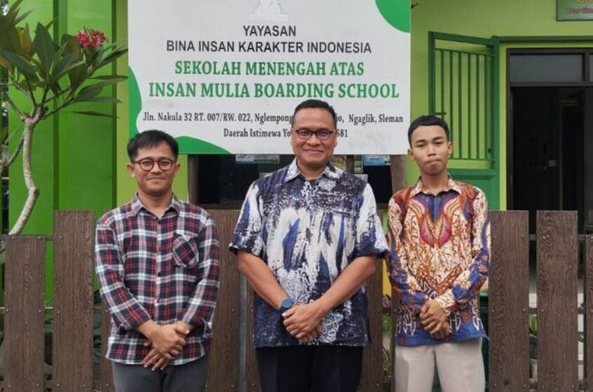 Kementerian Pendidikan Dasar dan Menengah Republik Indonesia melakukan monitoring dan evaluasi. Foto: LINES.