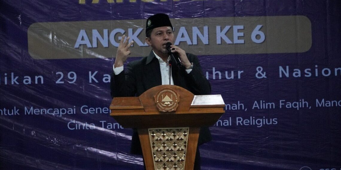 Pembina Yayasan Minhajushobirin, Deni Rahmat Banani. Foto: LINES