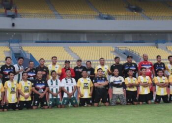 LDII dan Polres Gresik Adu Strategi Sepakbola di Lapangan, Dukung Sportivitas