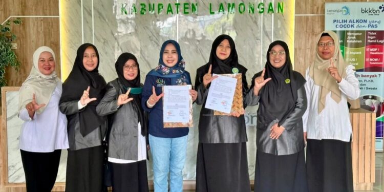 Wanita LDII Kabupaten Lamongan menjalin kerja sama dengan Dinas Pemberdayaan Perempuan, Perlindungan Anak, dan Keluarga Berencana (DP3AKB) Kabupaten Lamongan. Foto: LINES