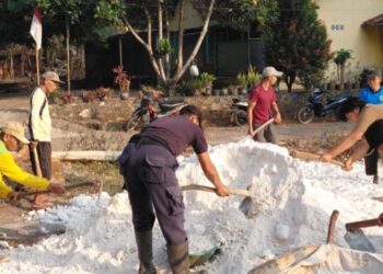 LDII Gunungkidul Hidupkan Gotong Royong dengan Kerja Bakti di Nglipar