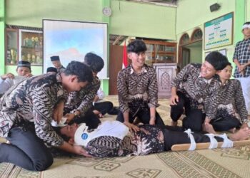LDII DIY Latih Santri Tangani Kondisi Gawat Darurat