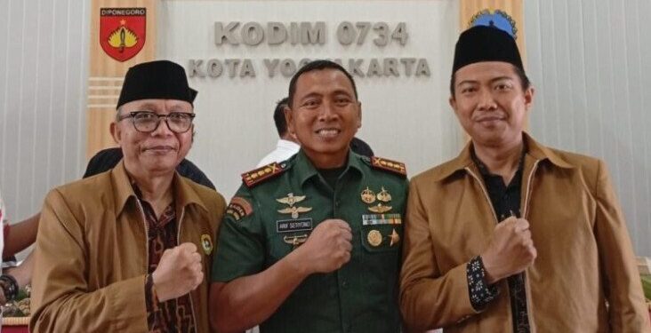 DPD LDII Kota Yogyakarta mengikuti kegiatan Komunikasi Sosial (Komsos) TNI Angkatan Darat Tahun 2025 yang digelar secara virtual di Aula Amarta, Markas Kodim 0734/Kota Yogyakarta, Selasa, 24 Juni 2025. Foto: LINES