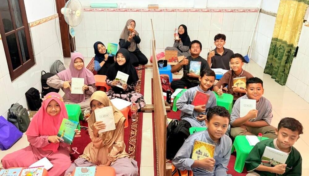 TPA Al Barokatul Ghoni yang berada di bawah naungan LDII Kecamatan Bekasi Timur, mengadakan Asrama Liburan Santri. Foto: LINES.