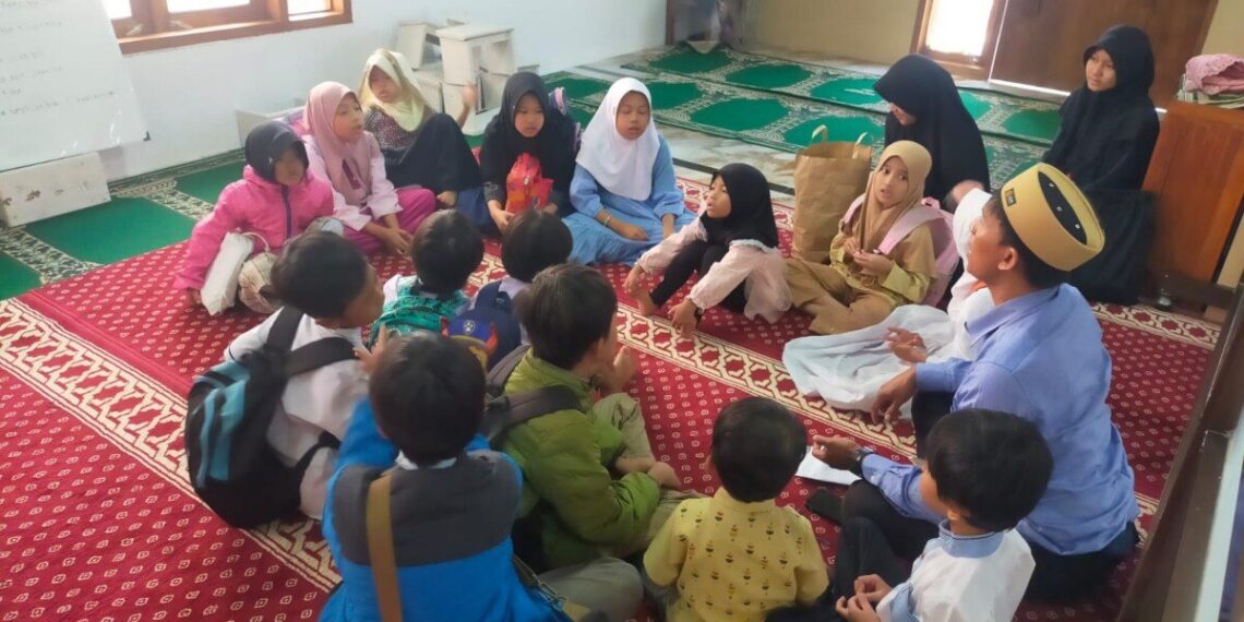 Pimpinan Anak Cabang (PAC) LDII Banyusari, Kecamatan Katapang, Kabupaten Bandung, menggelar Asrama Pengajian Generasi Penerus. Foto: LINES.