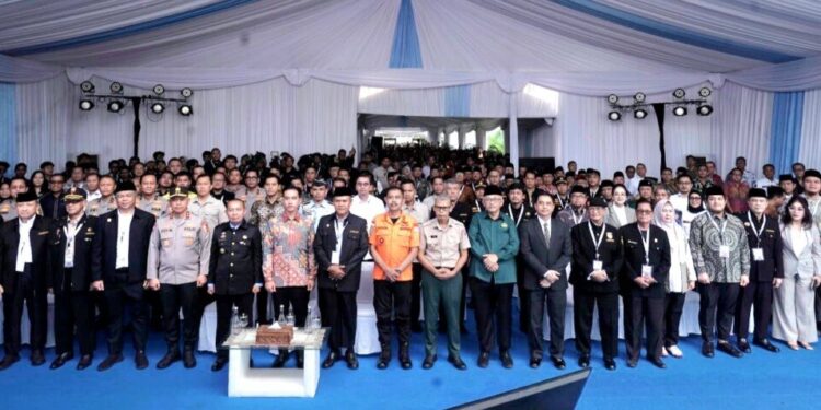 Wapres Gibran hadir di Ponpes Minhaajurrosyidin  untuk peresmian gedung baru PP Senkom. Foto: LINES.