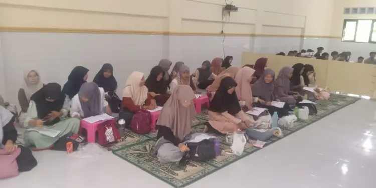 DPD LDII Kota Banjar bekerja sama dengan DPD LDII Kabupaten Ciamis menggelar pengajian remaja gabungan di Aula Masjid Baiturrohim, Pamarican, Kabupaten Ciamis, Jawa Barat. Foto: LINES