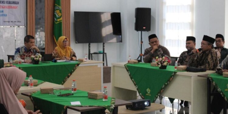 Kantor Kementerian Agama (Kemenag) Kota Salatiga menggelar Focus Group Discussion (FGD) bertajuk Deteksi Dini Konflik Sosial Berdimensi Keagamaan. Foto: LINES