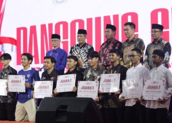 Wali Kota Kediri Apresiasi Rangkaian HUT ke-80 RI di Ponpes Wali Barokah