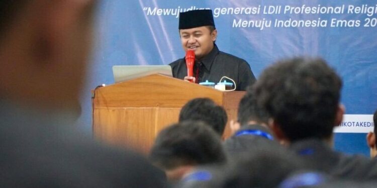 Ratusan pemuda LDII dari PAC dan PC Kabupaten dan Kota Kediri mengikuti Pendidikan dan Pelatihan (Diklat) Kaderisasi. Foto: LINES.