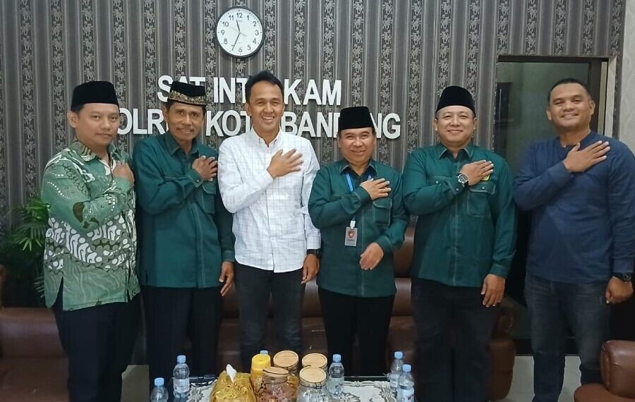 DPD LDII Kabupaten Bandung melakukan audiensi dengan Kasat Intelkam Polresta Bandung Kompol Saepudin di Mapolresta Bandung. Foto: LINES.