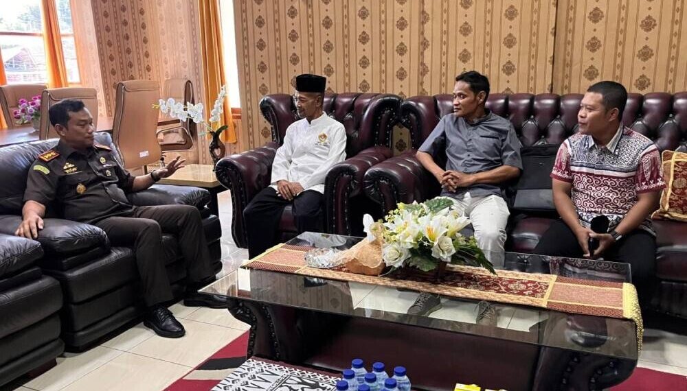 Pengurus DPD LDII Tana Toraja (Tator) silaturahim ke Kantor Kejaksaan Negeri Tator. Foto: LINES.