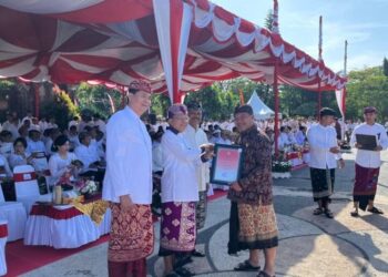 Warga LDII Bali Raih Satyalancana Kebaktian Sosial dari Gubernur