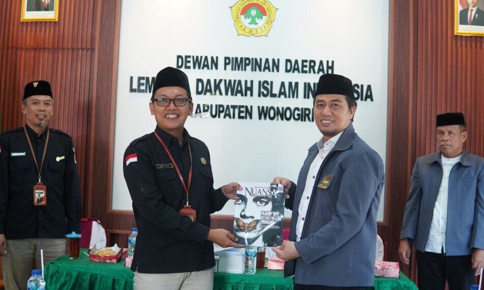 Badan Pengawas Pemilihan Umum (Bawaslu) Wonogiri menggelar audiensi dengan Dewan Pimpinan Daerah (DPD) Lembaga Dakwah Islam Indonesia (LDII) Wonogiri pada 22 Juli 2025.Badan Pengawas Pemilihan Umum (Bawaslu) Wonogiri menggelar audiensi dengan Dewan Pimpinan Daerah (DPD) Lembaga Dakwah Islam Indonesia (LDII) Wonogiri pada 22 Juli 2025. Foto: LINES