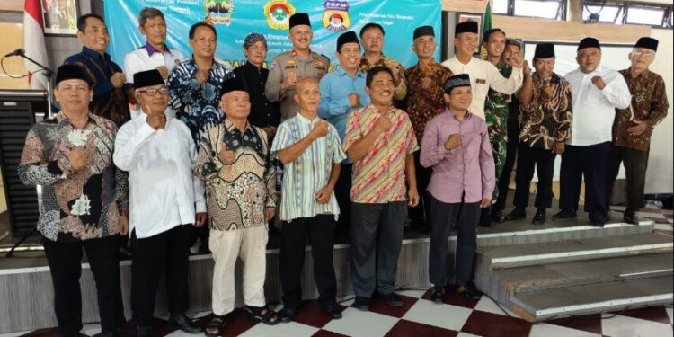 DPD LDII Kabupaten Kebumen mengundang beberapa tokoh mulai dari pejabat pemerintahan, tokoh lintas agama, organisasi masyarakat, hingga akademisi dan masyarakat umum dalam acara Silaturahim Kebangsaan Jilid V. Foto: LINES