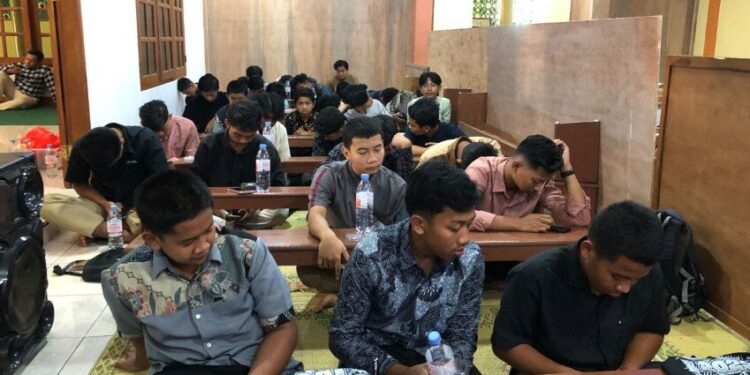 DPD LDII dan Penggerak Pembina Generus (PPG) Wonogiri menyelenggarakan pelatihan lanjutan jual beli online pada Sabtu, (27/7/2025). Foto: LINES