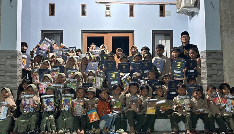 PC LDII Setu menggelar kegiatan munaqosah sebagai ajang evaluasi pembinaan generasi muda, di Setu, Kabupaten Bekasi, Jawa Barat, pada Minggu (10/8). Foto: LINES